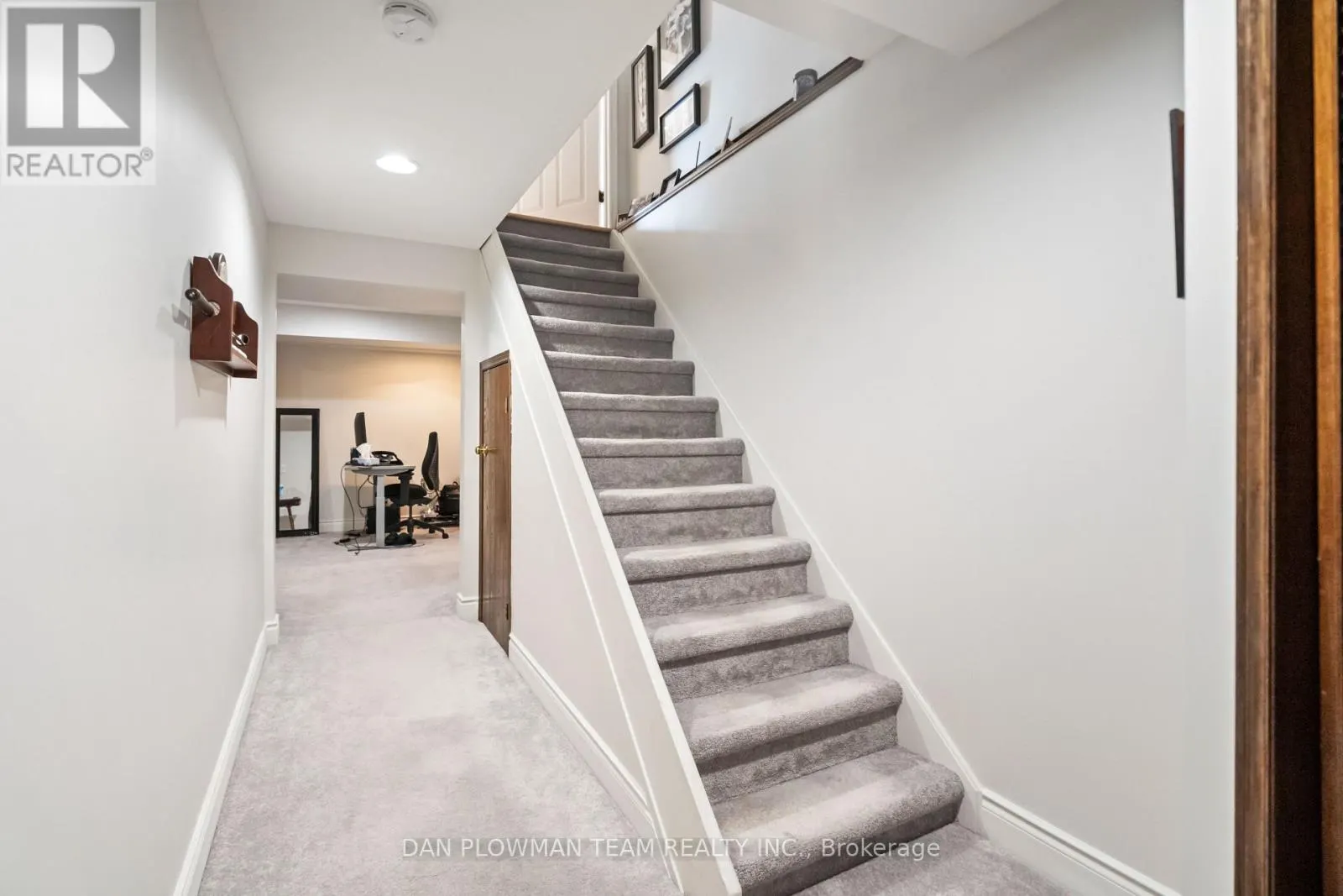 71 BARLEY MILL CRESCENT