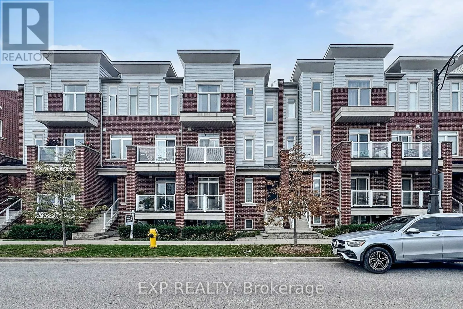 94 - 2584 WILLIAM JACKSON DRIVE