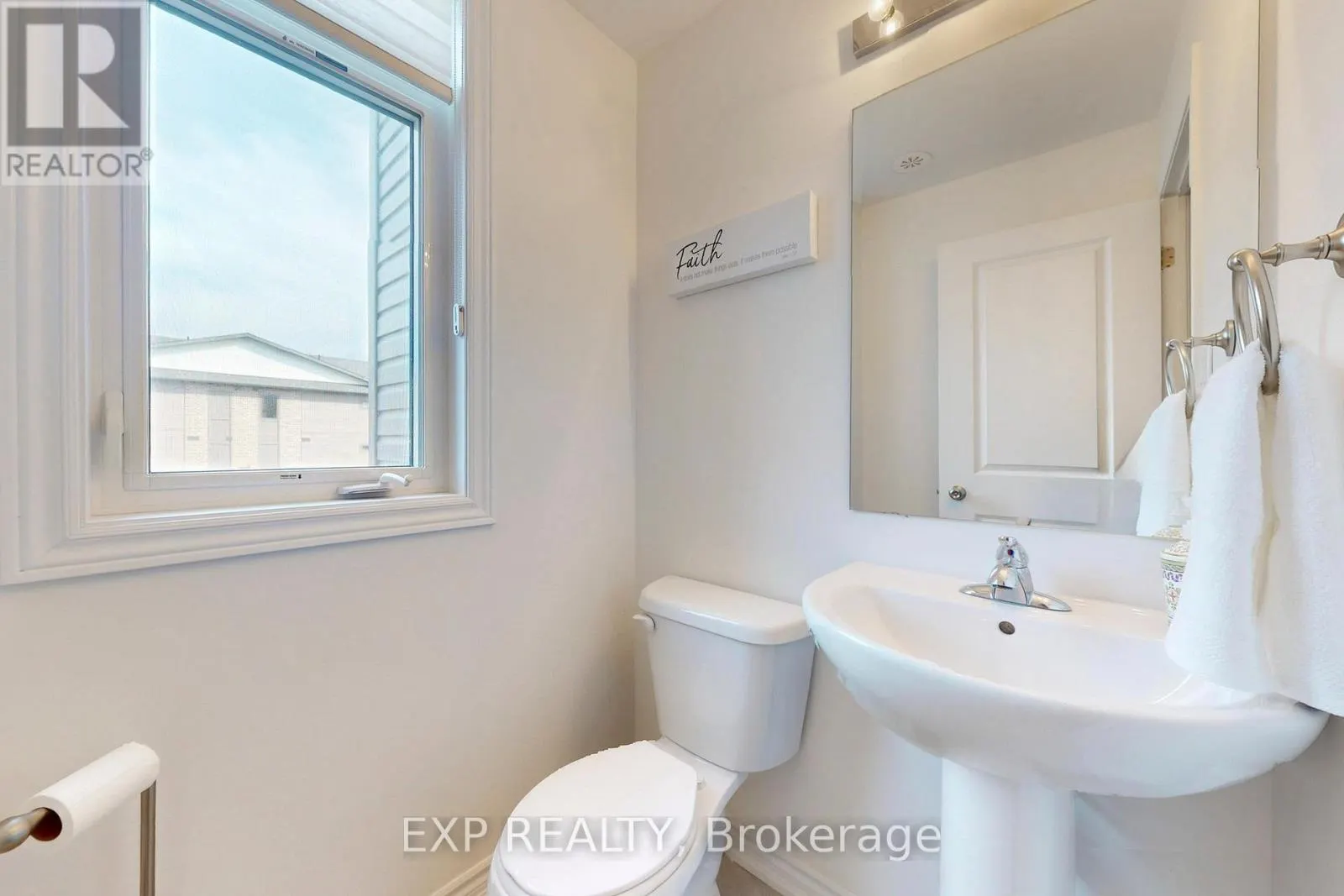 94 - 2584 WILLIAM JACKSON DRIVE
