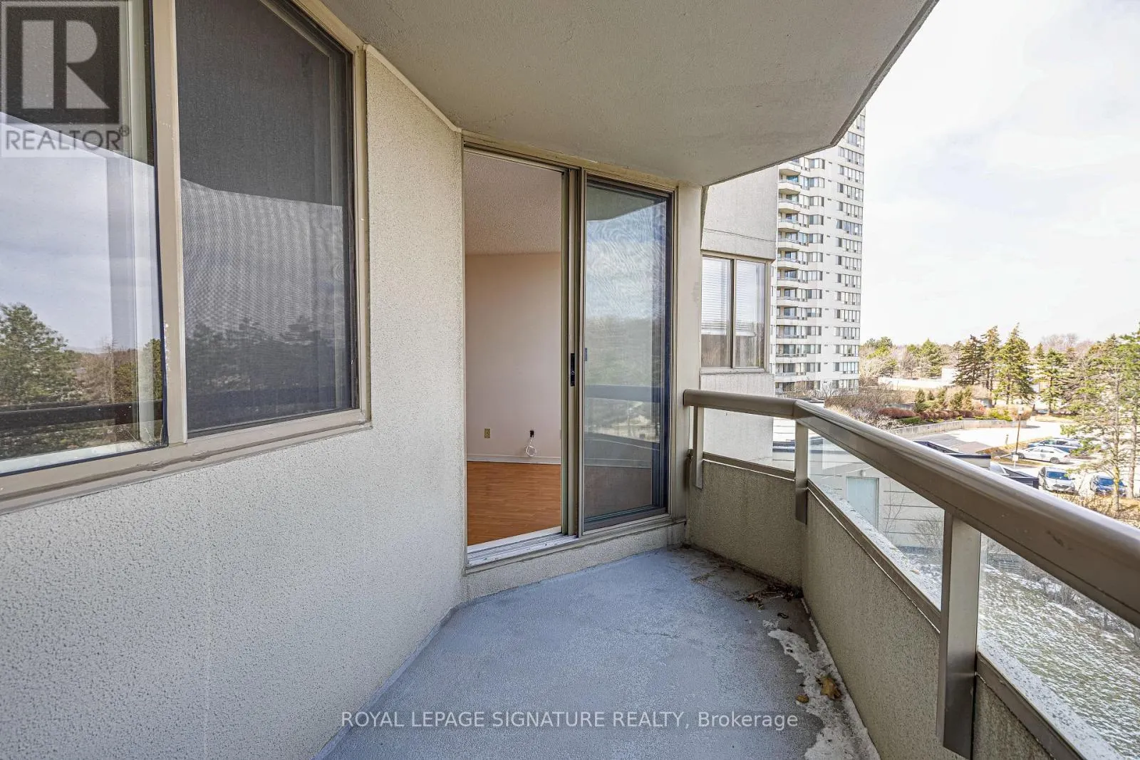 405 - 150 ALTON TOWERS CIRCLE