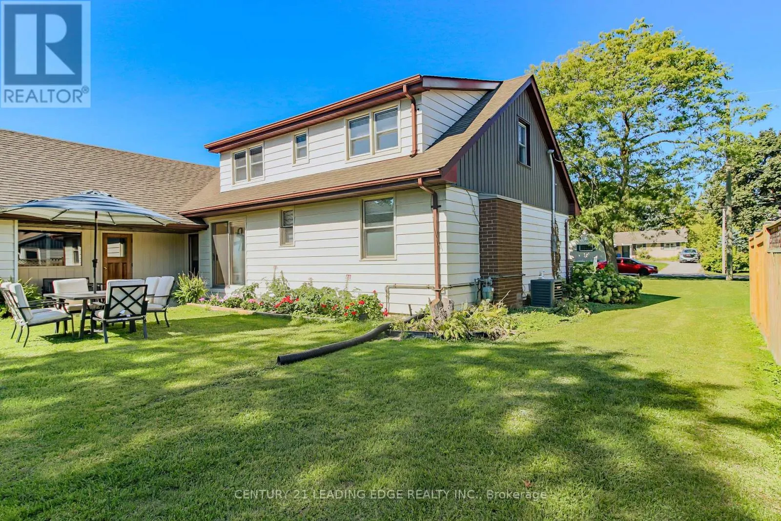 121 NORTHVIEW AVENUE