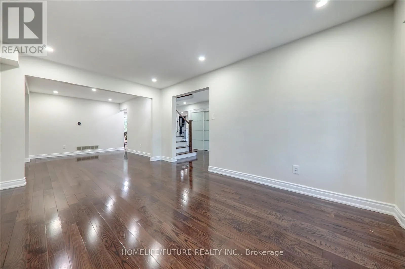 83 OLD FINCH AVENUE