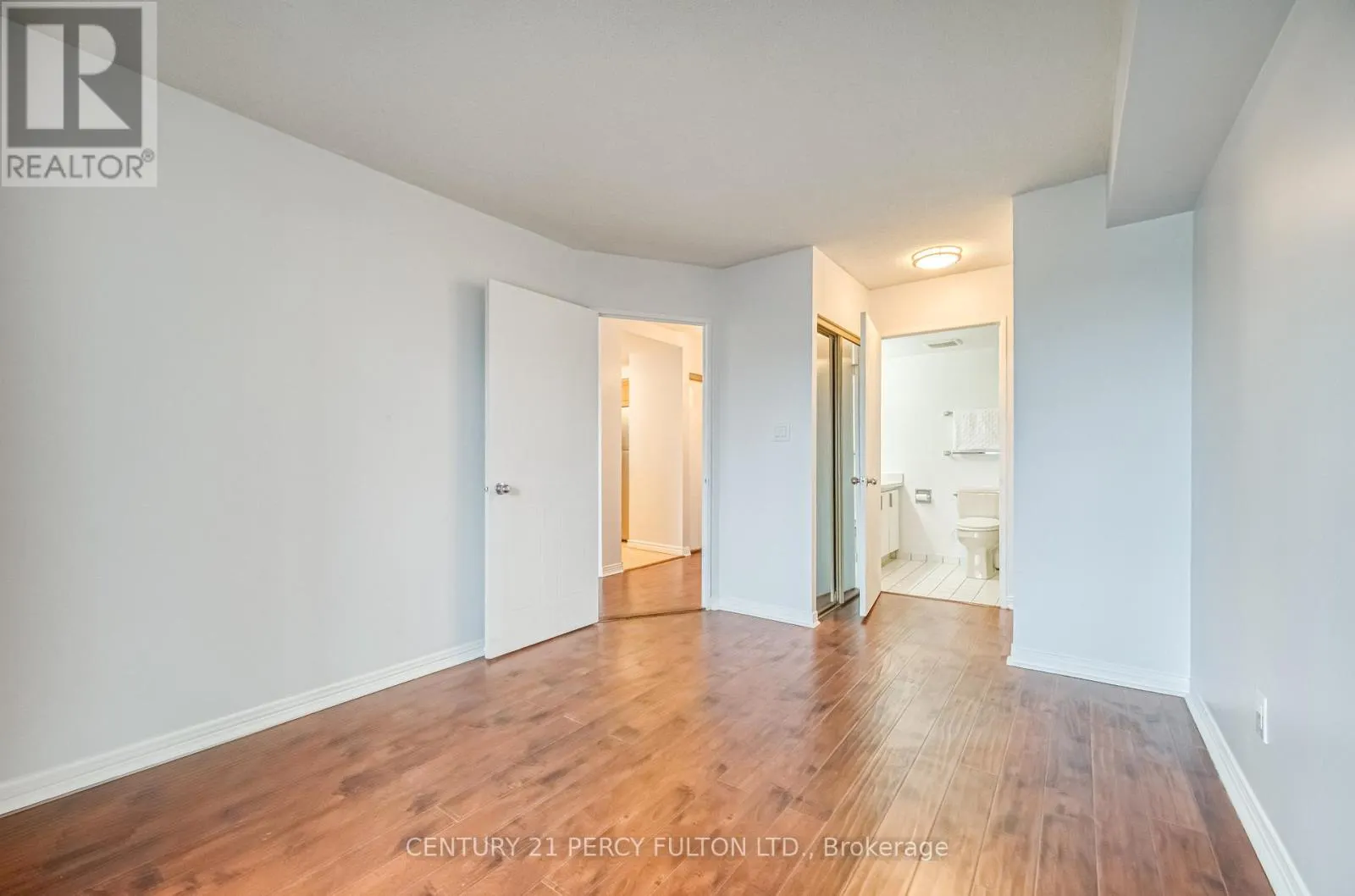 710 - 711 ROSSLAND ROAD NW