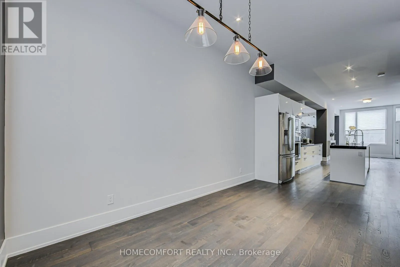 82 BOULTON AVENUE