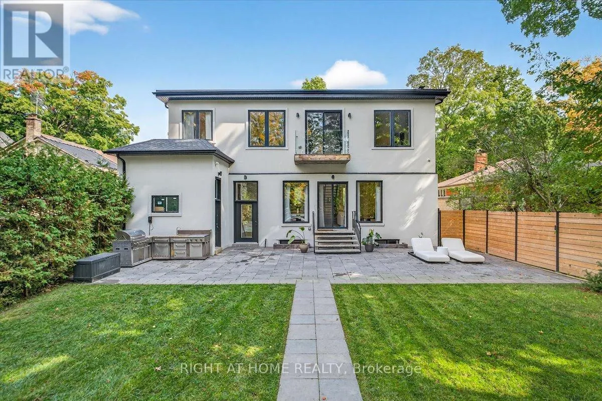 64 LARWOOD BOULEVARD