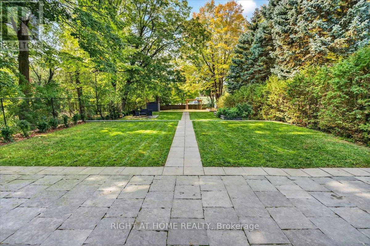 64 LARWOOD BOULEVARD