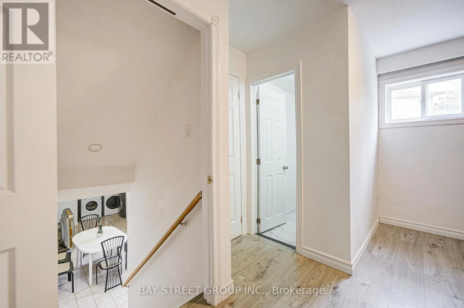 64 RAKEWOOD CRESCENT