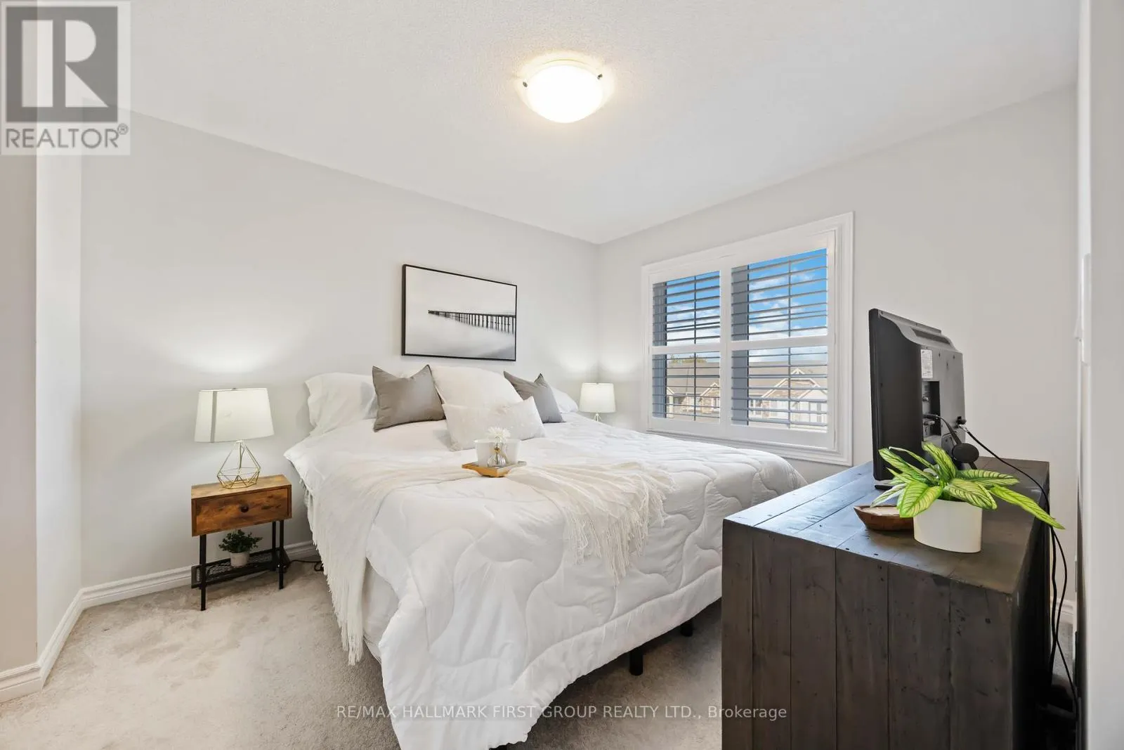 81 SUTCLIFFE DRIVE
