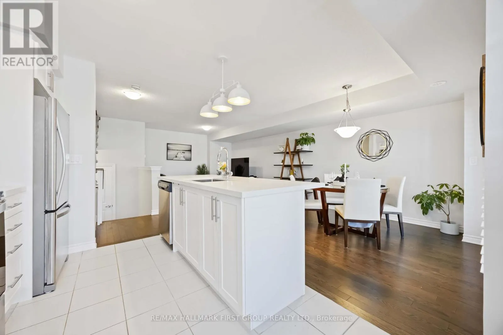81 SUTCLIFFE DRIVE