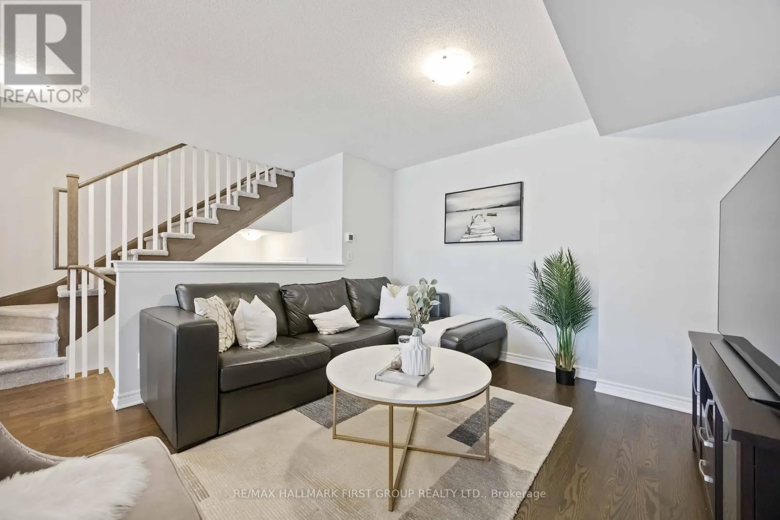81 SUTCLIFFE DRIVE