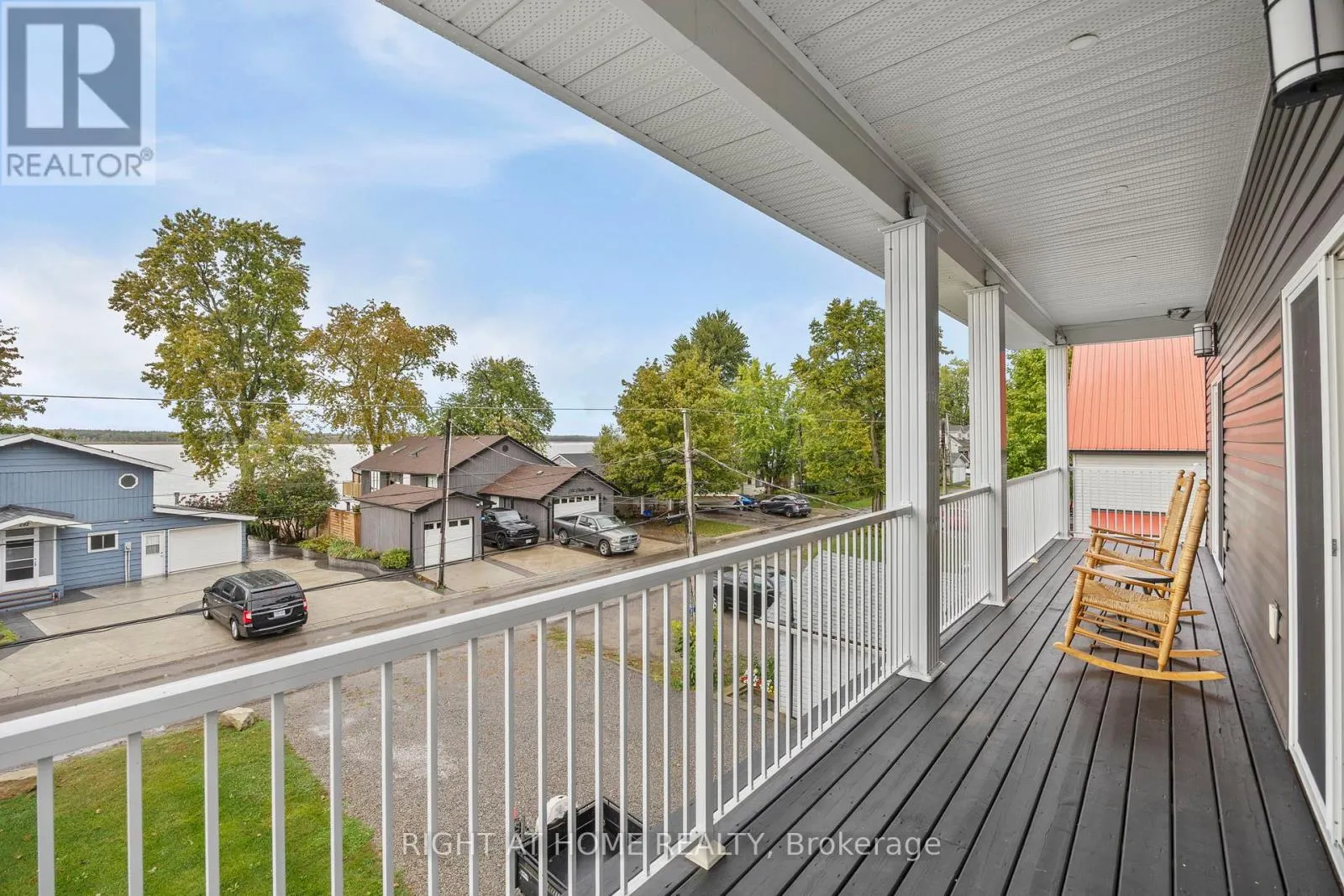 283 PLATTEN BOULEVARD