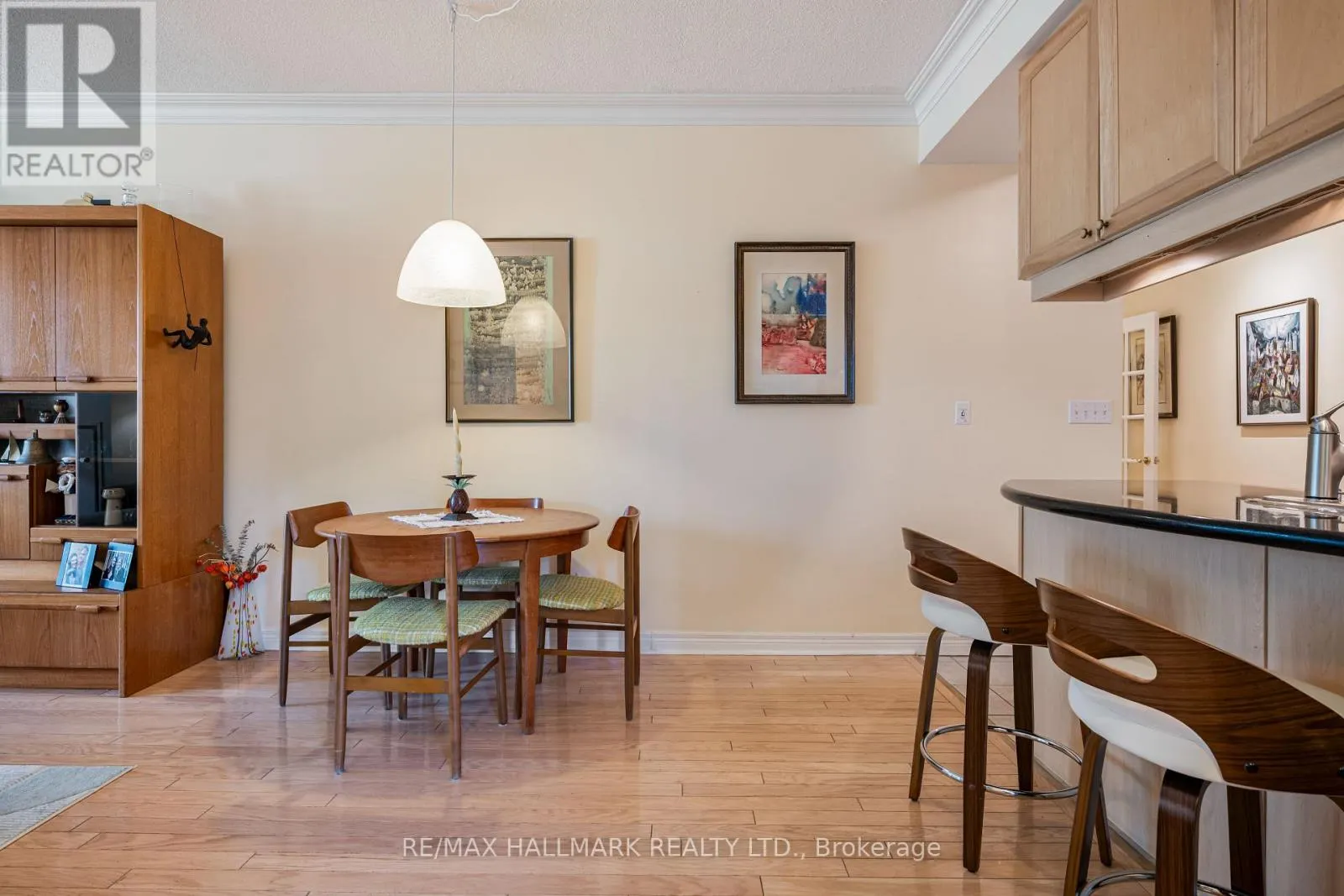 222 - 35 BOARDWALK DRIVE