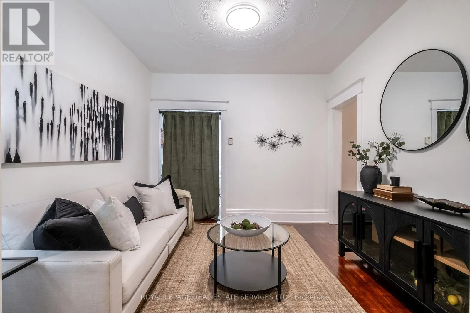 65 DRAYTON AVENUE