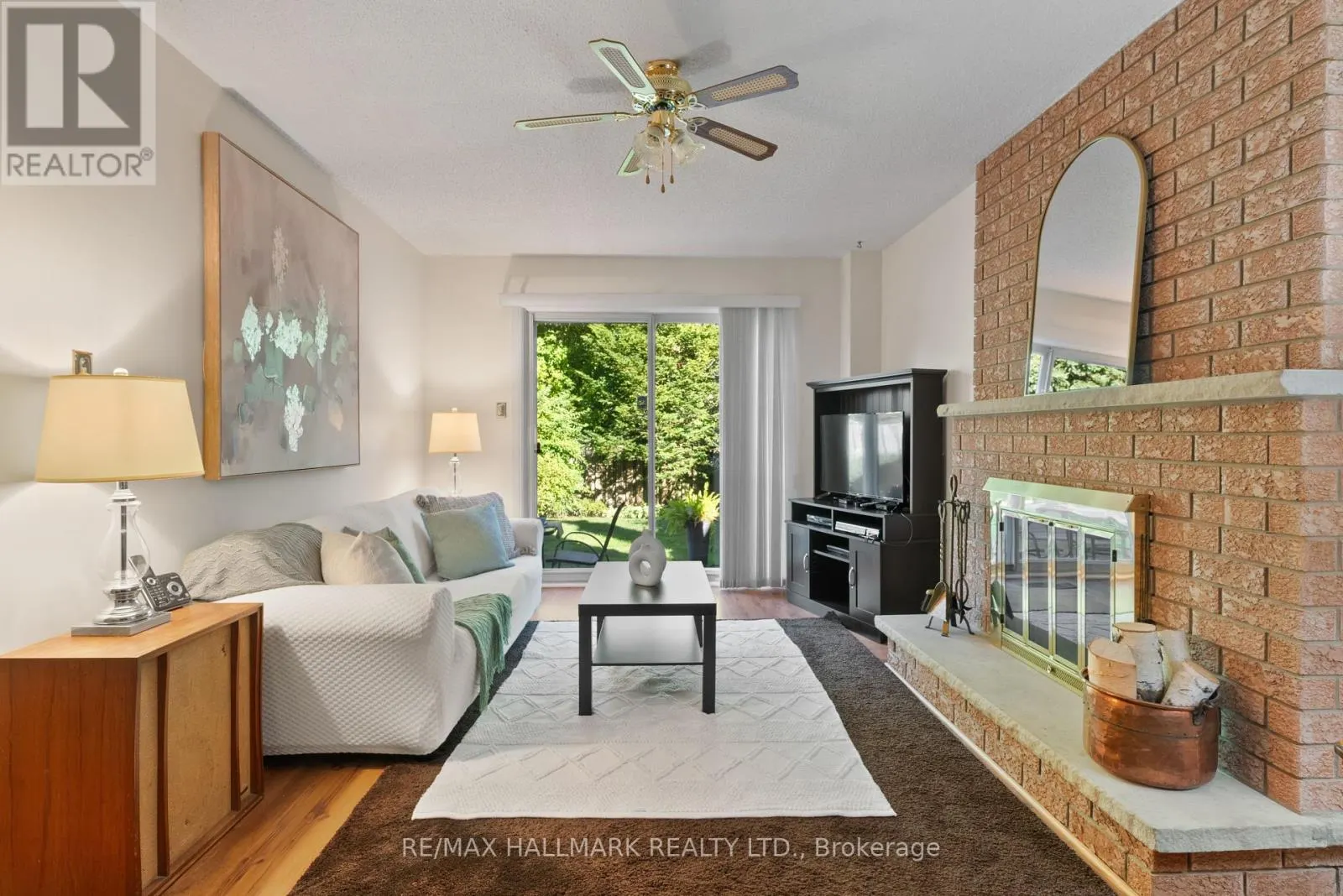 15 EMCARR DRIVE