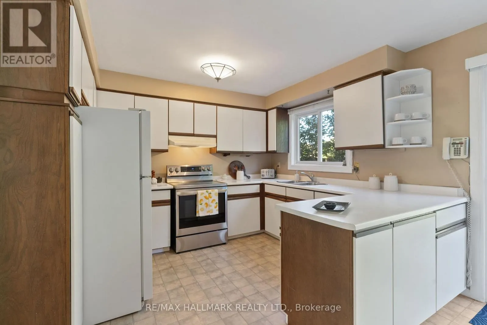 15 EMCARR DRIVE