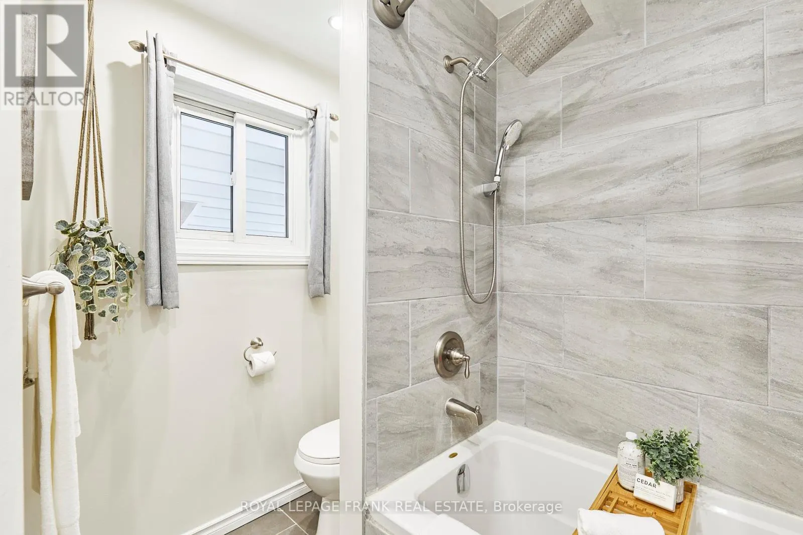 432 PARK ROAD N