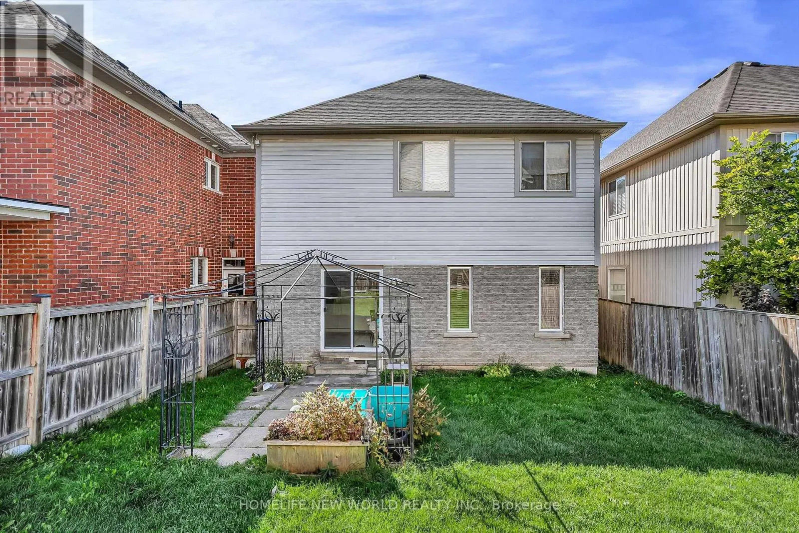 766 GREYSTONE COURT