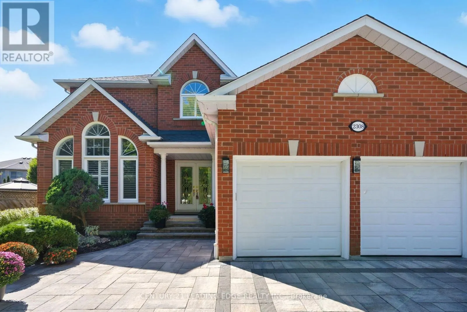 2308 ABBOTT CRESCENT