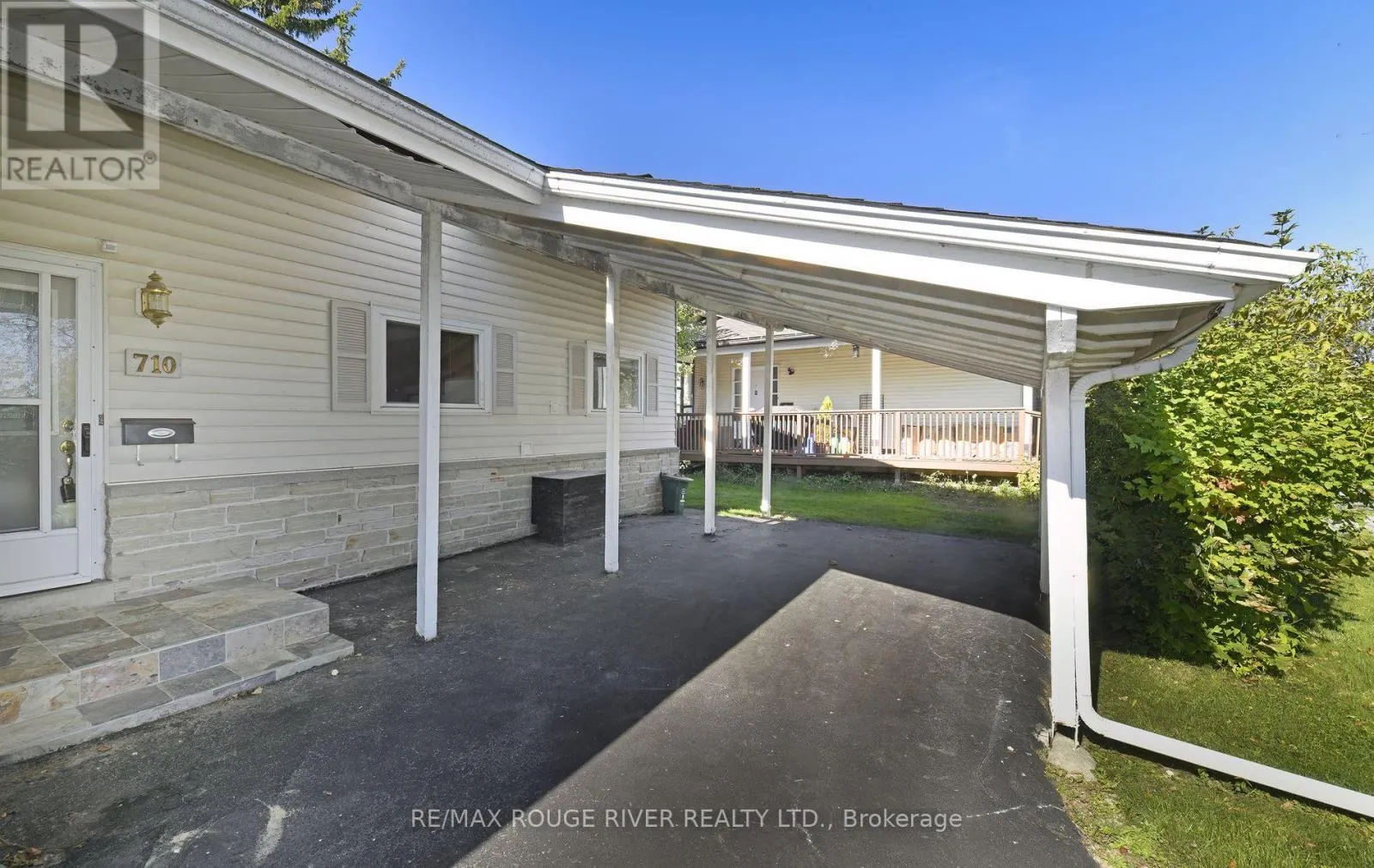 710 KINGFISHER DRIVE