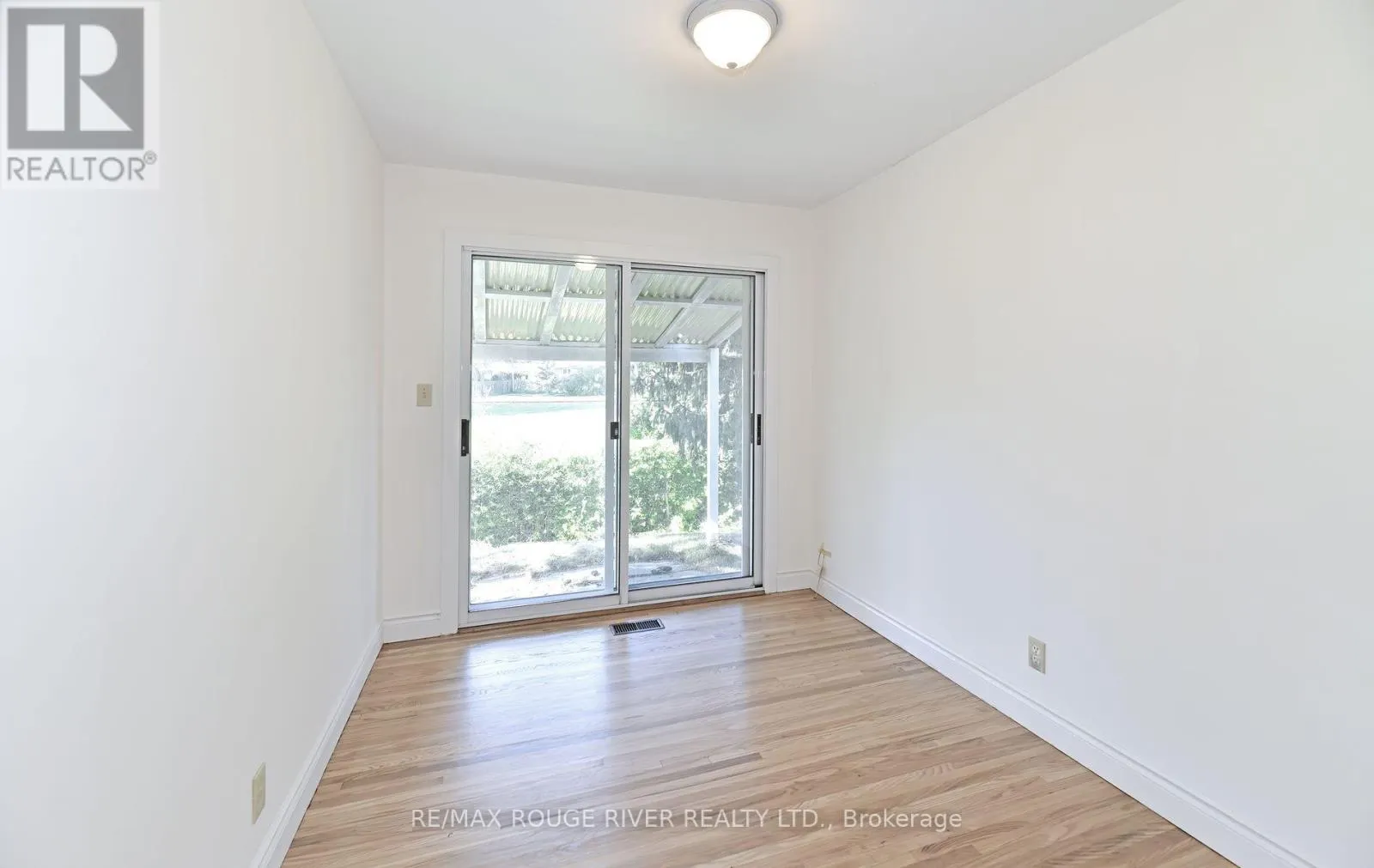 710 KINGFISHER DRIVE