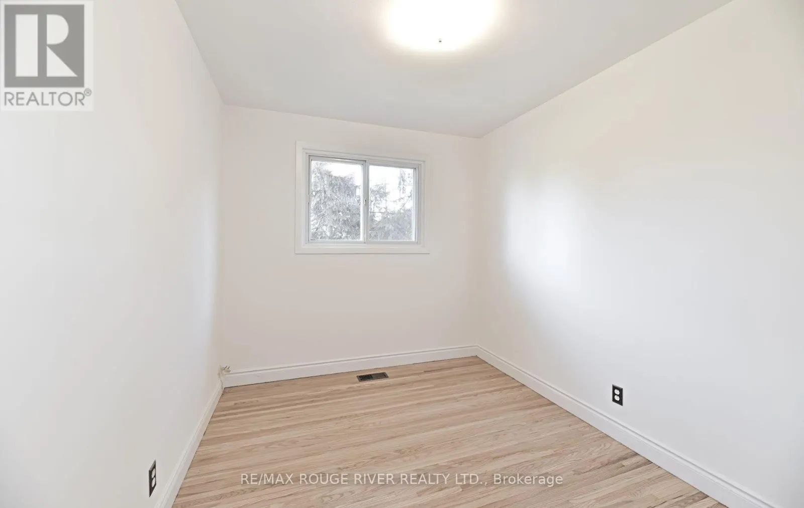 710 KINGFISHER DRIVE