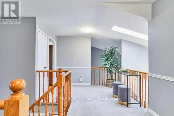 783 PEBBLE COURT