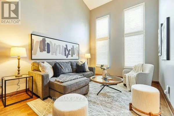 783 PEBBLE COURT