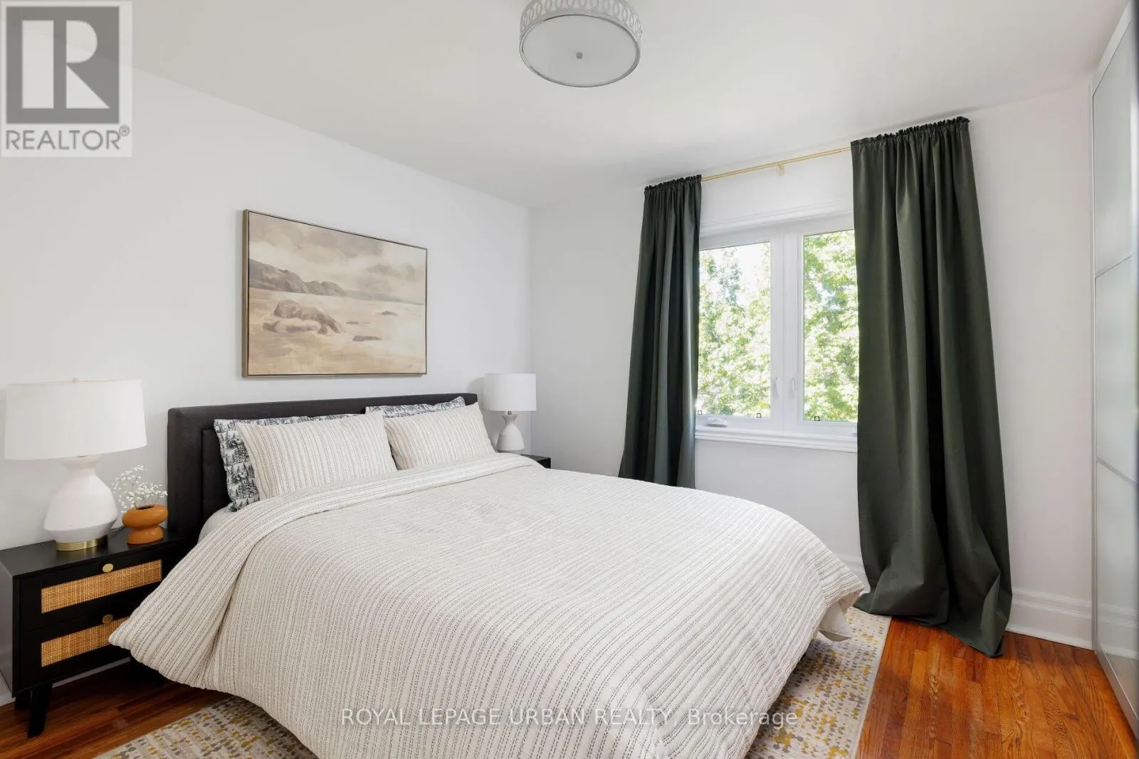 447 MORTIMER AVENUE