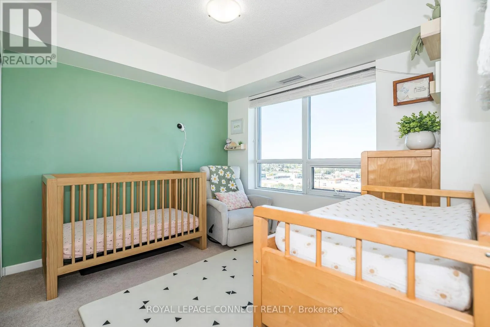 1204 - 1235 BAYLY STREET