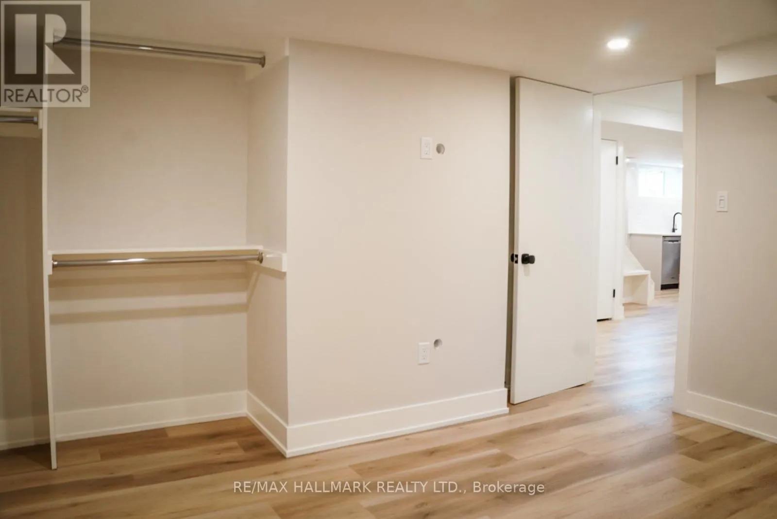 BASEMENT - 10 FLAGSTAFF ROAD
