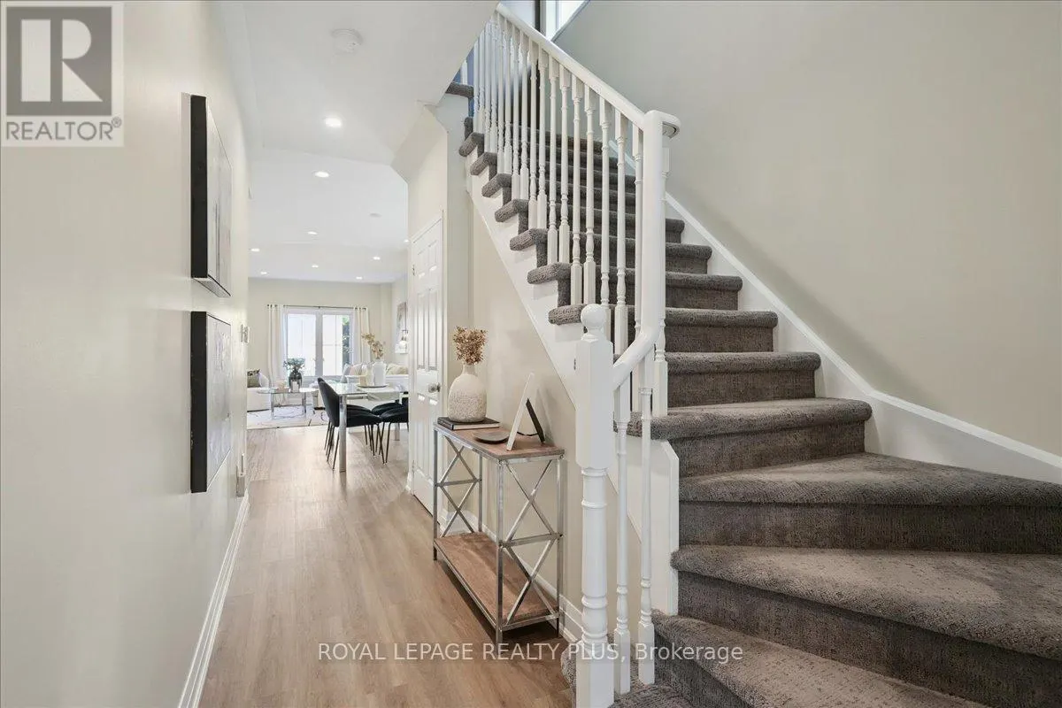 28 ALDONSCHOOL COURT