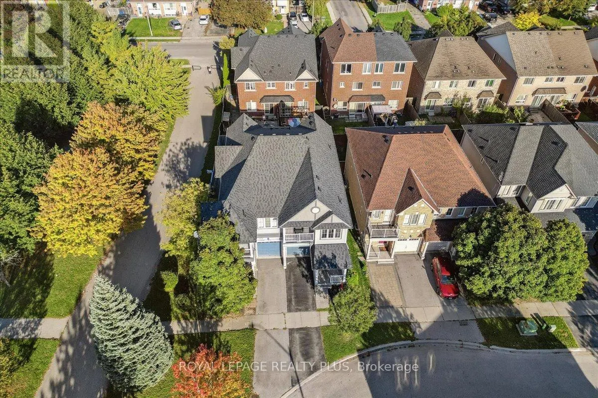 28 ALDONSCHOOL COURT