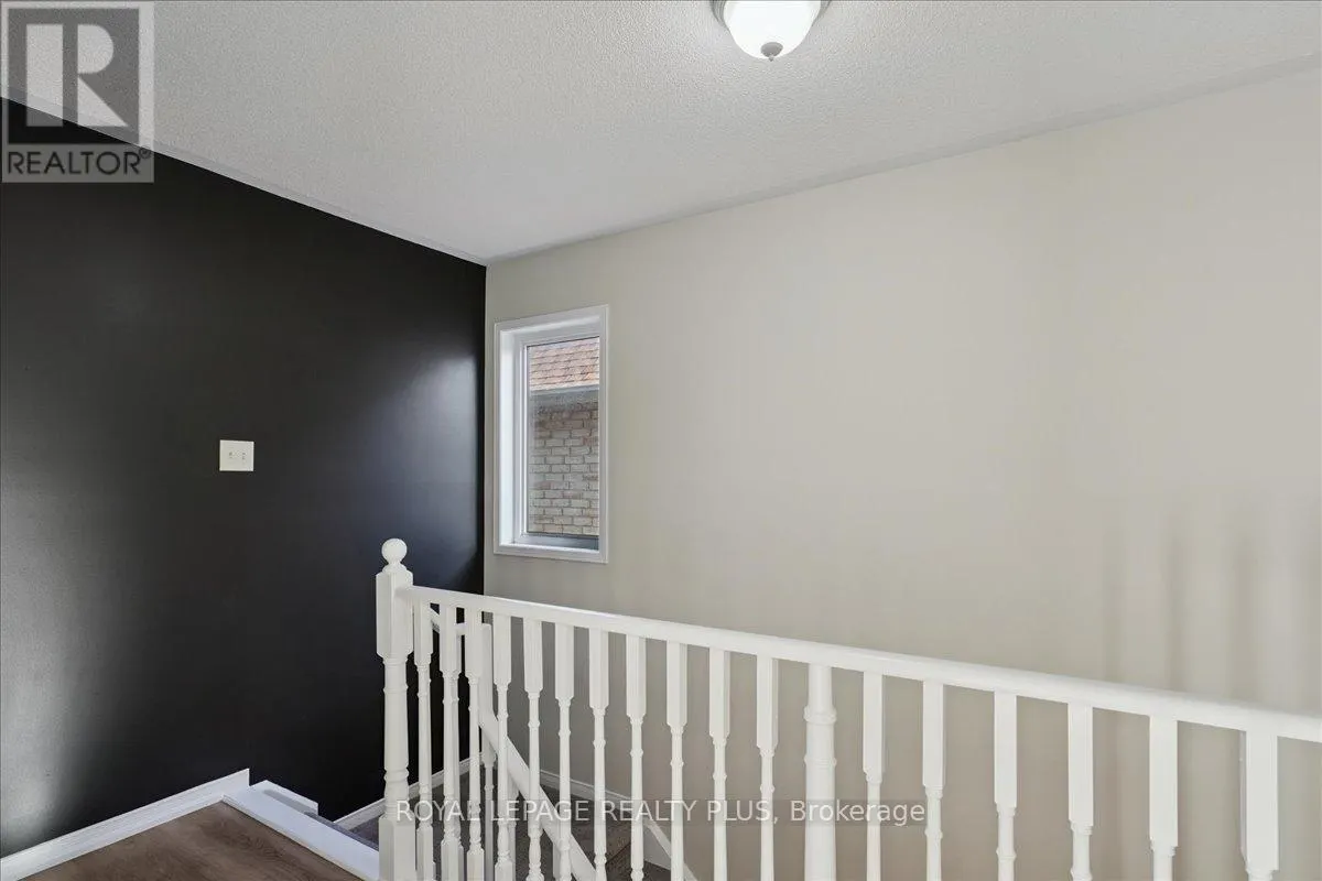 28 ALDONSCHOOL COURT