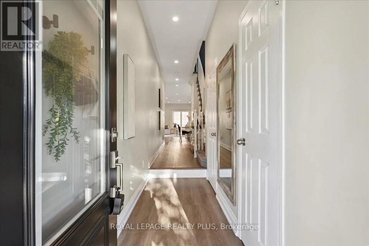 28 ALDONSCHOOL COURT