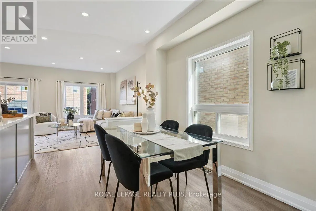 28 ALDONSCHOOL COURT