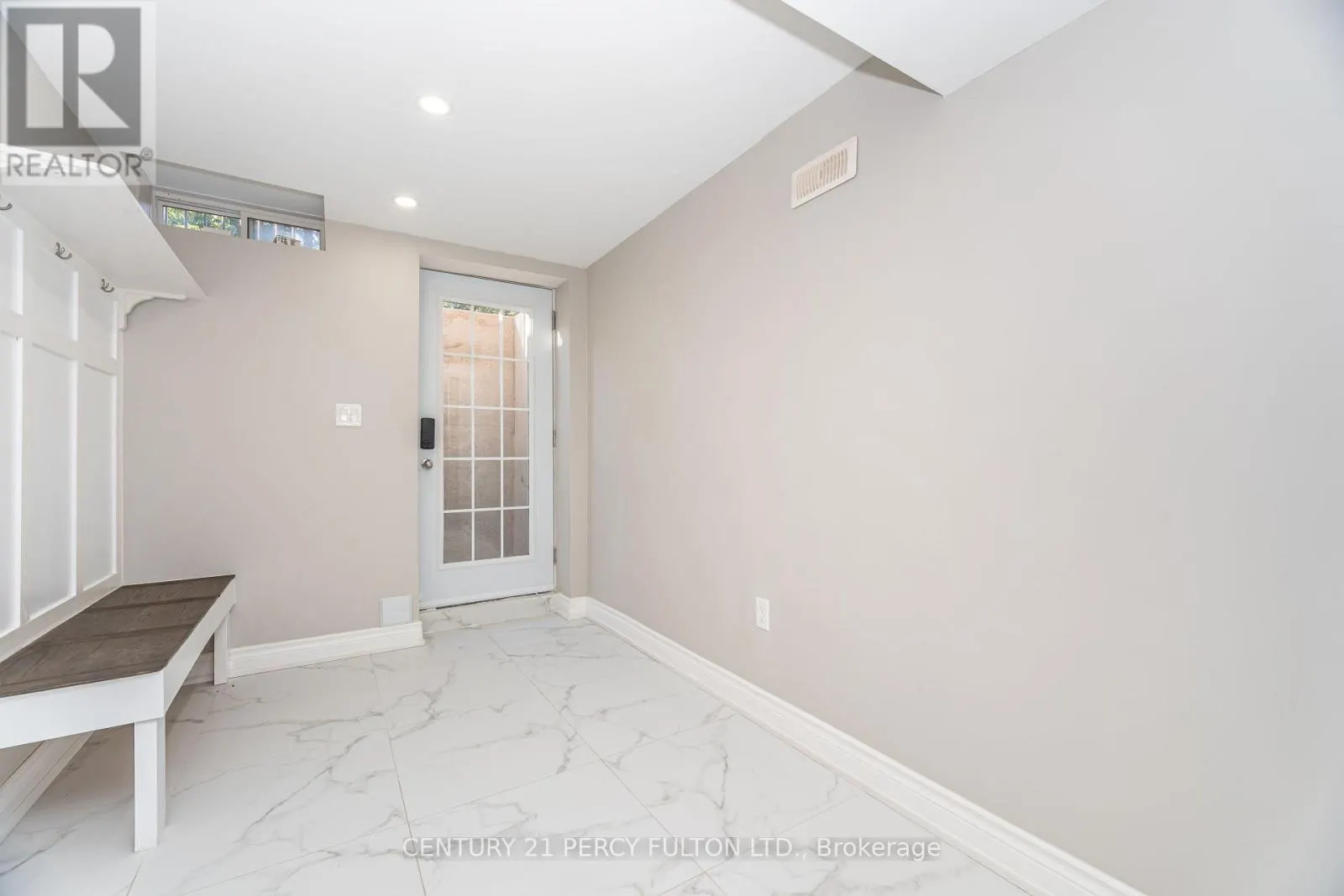 35 GOODHART CRESCENT