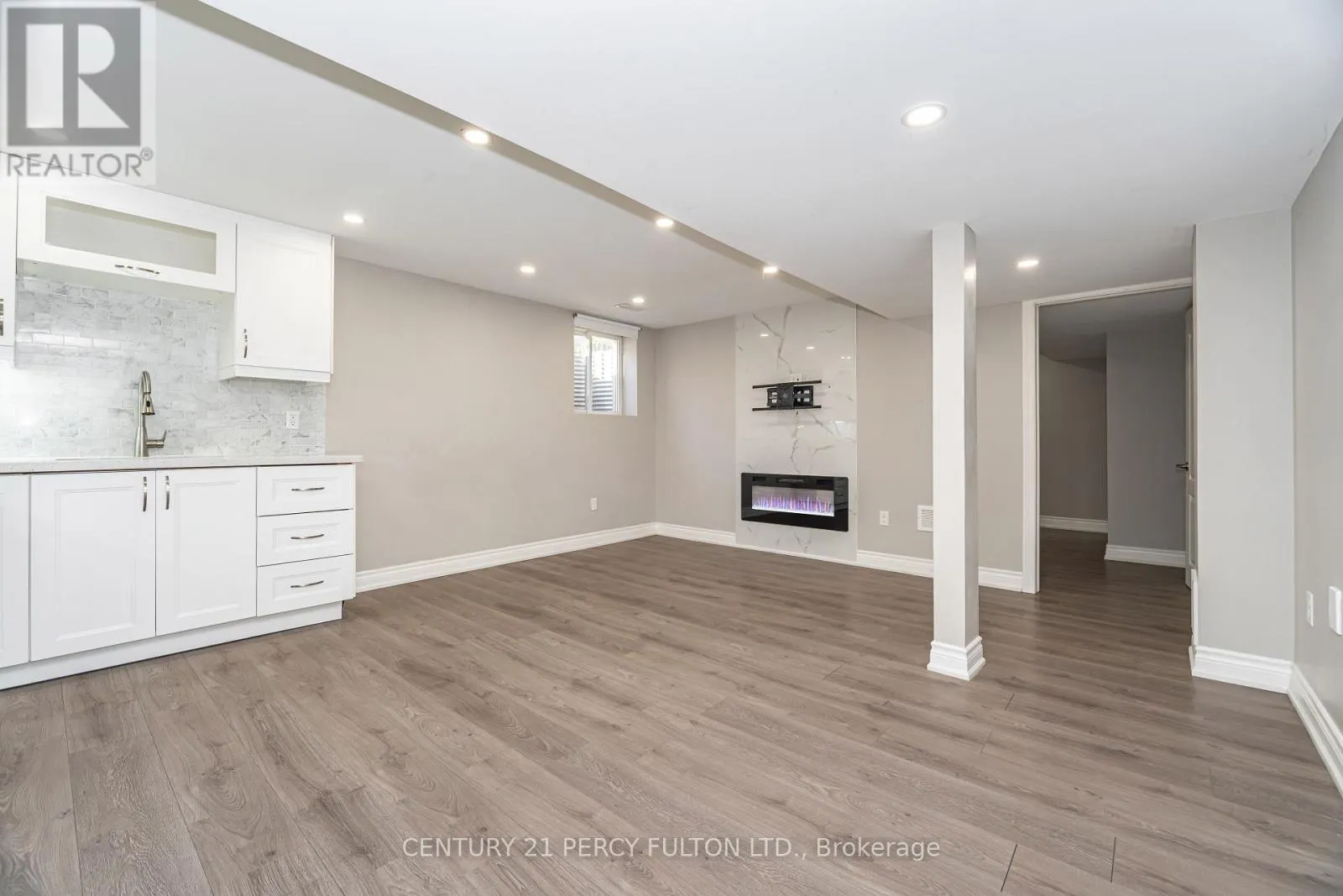 35 GOODHART CRESCENT