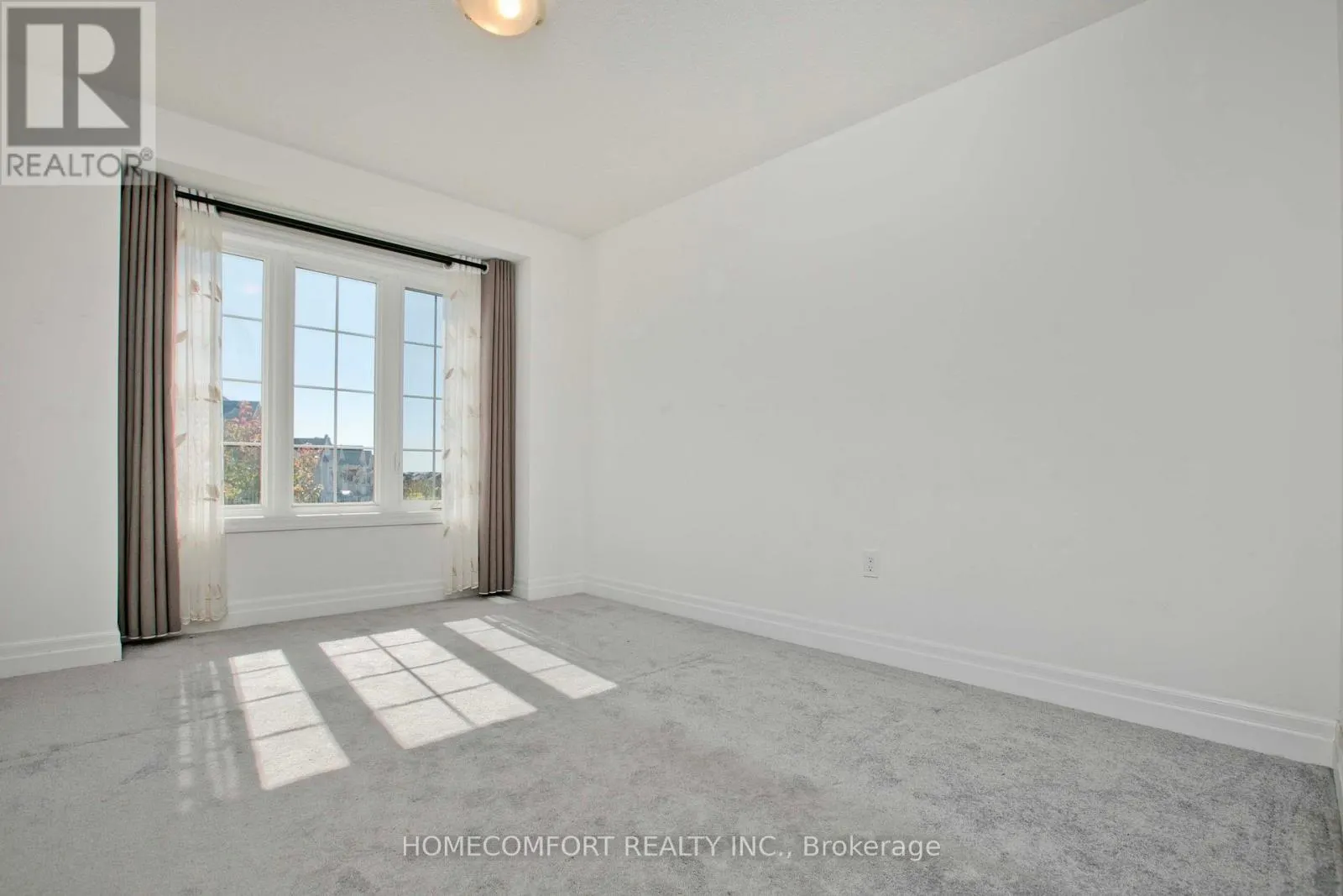 14 ST IVES CRESCENT