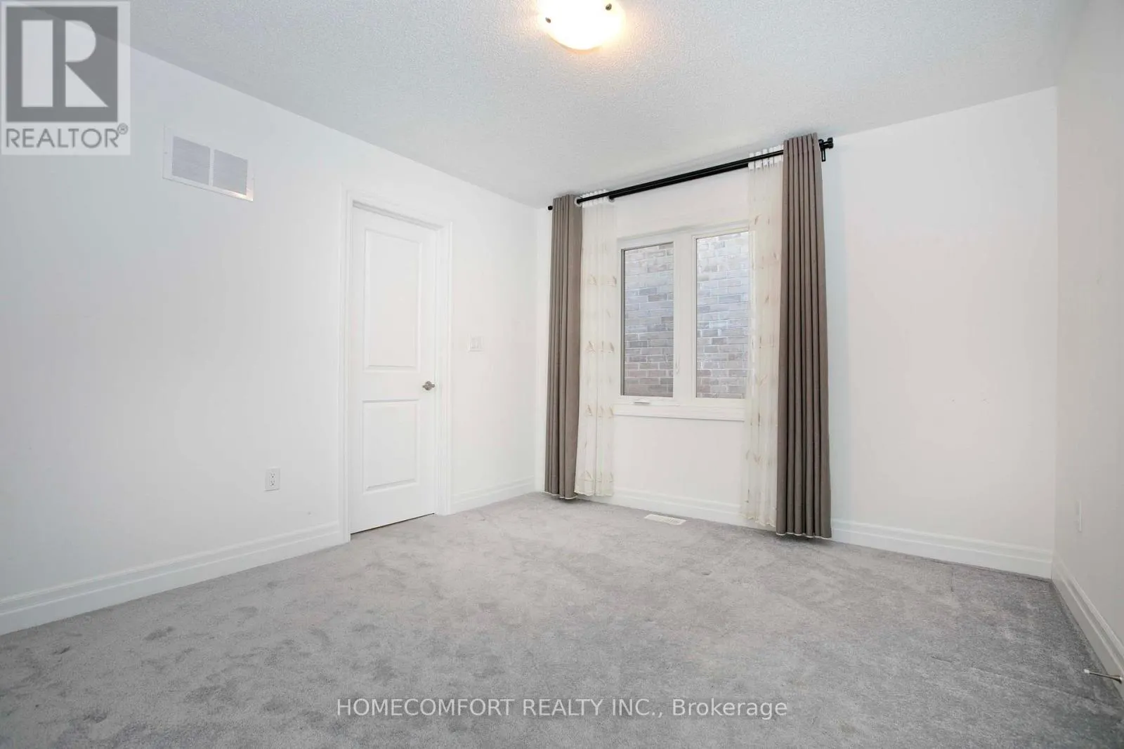 14 ST IVES CRESCENT