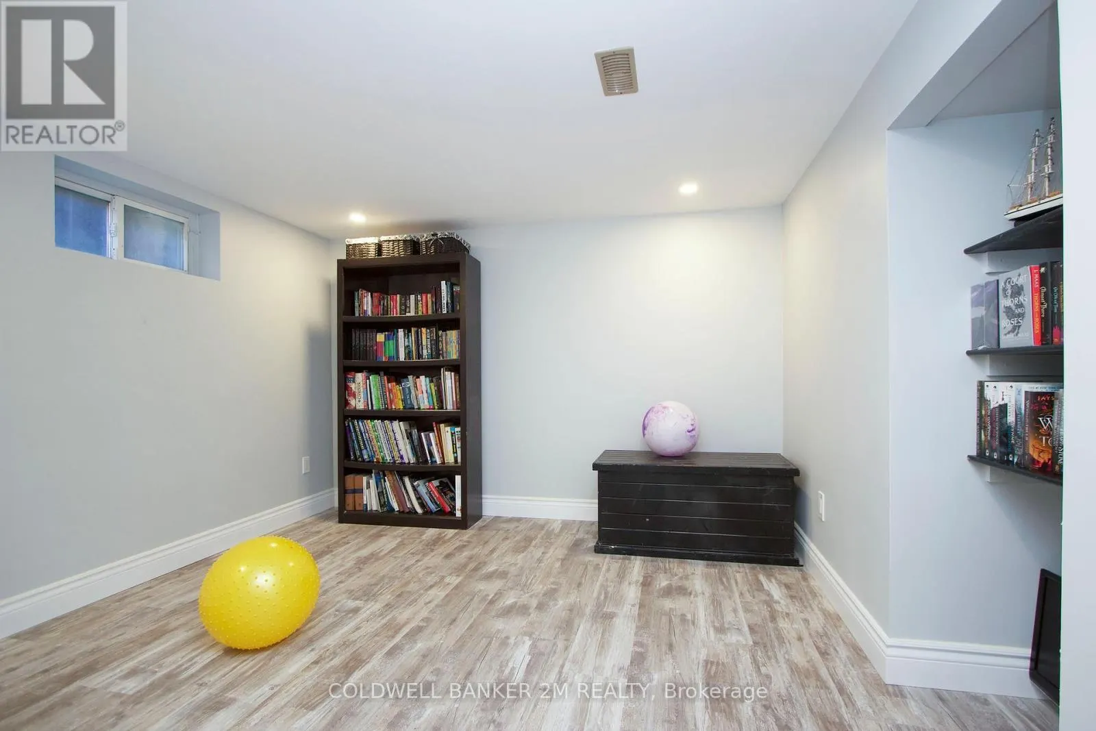 103 OAKES AVENUE