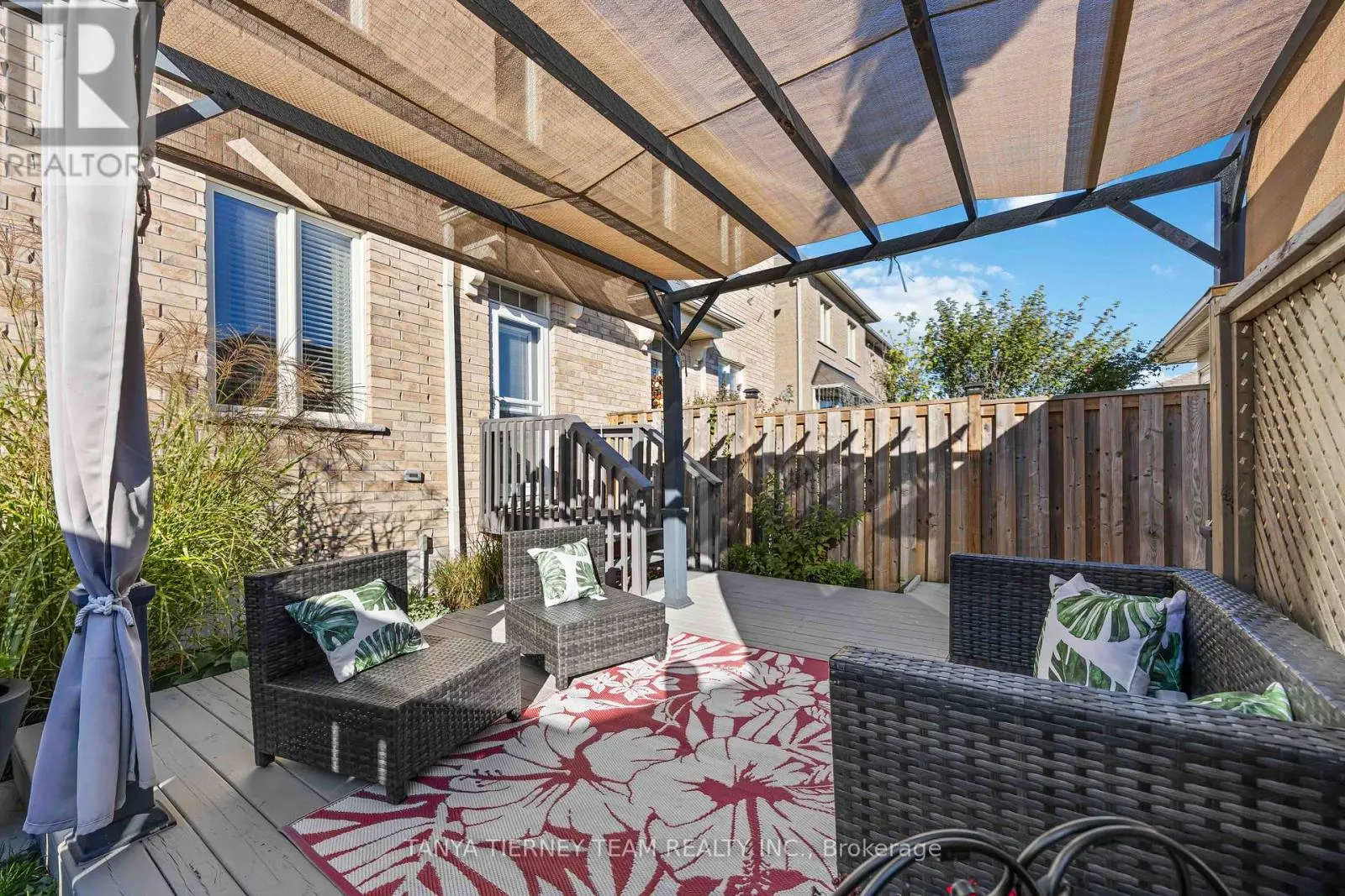49 TED MILLER CRESCENT