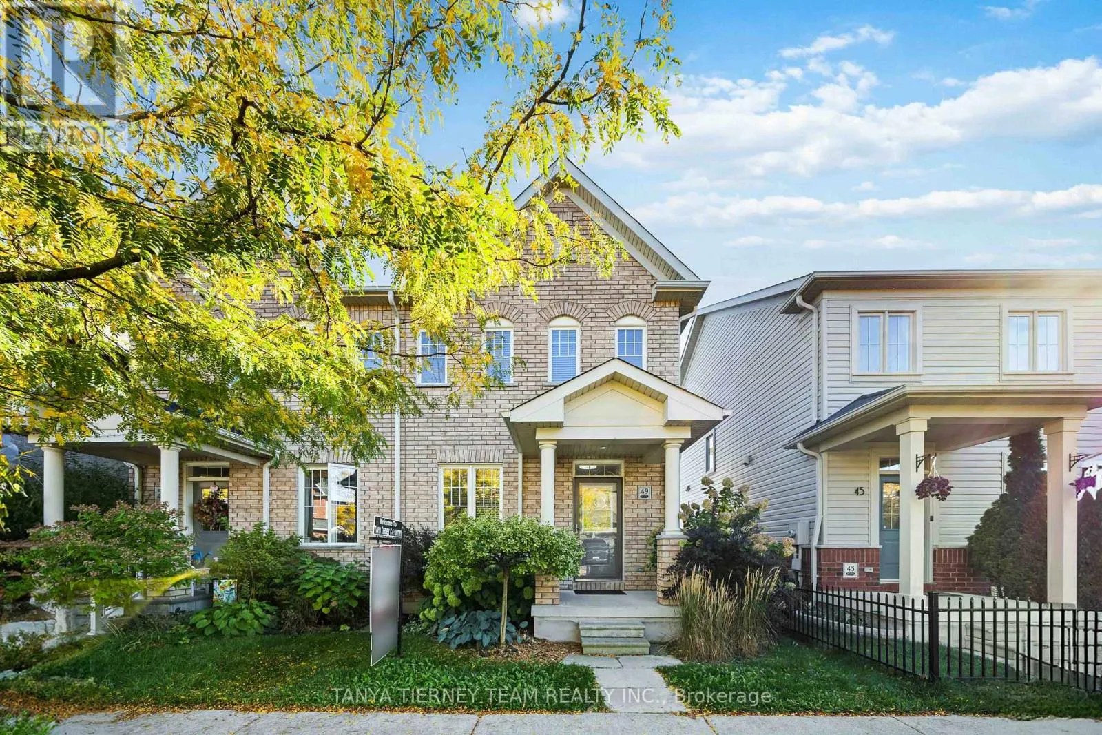 49 TED MILLER CRESCENT