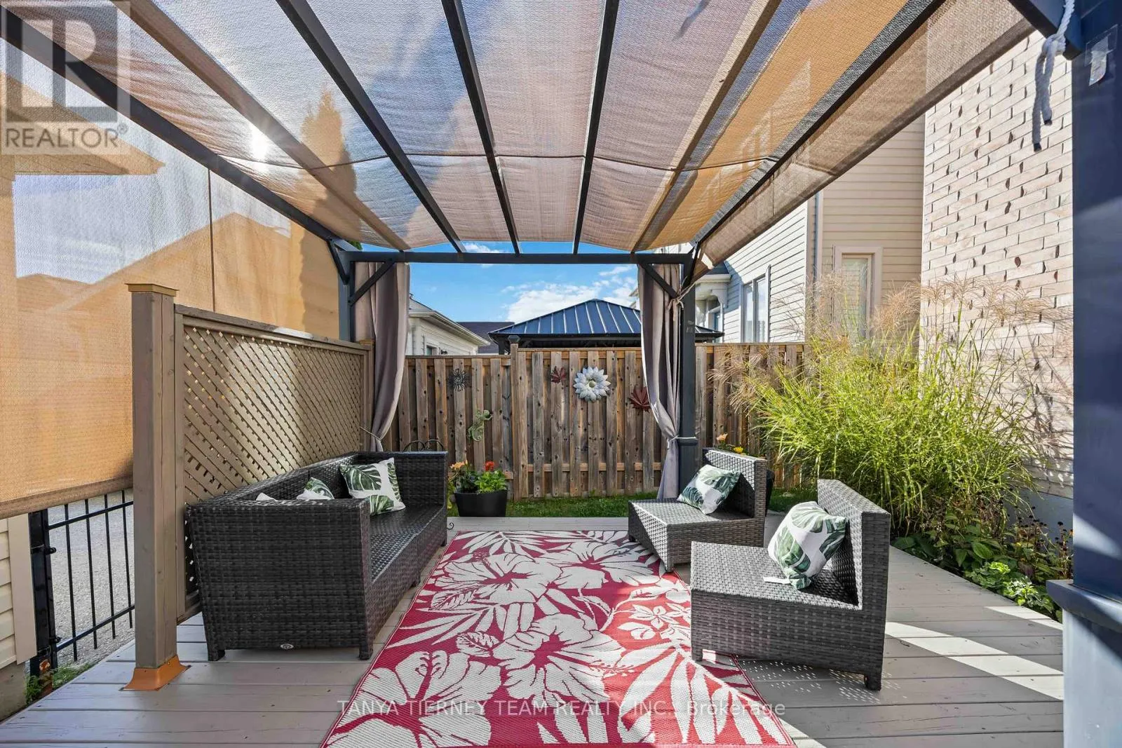 49 TED MILLER CRESCENT