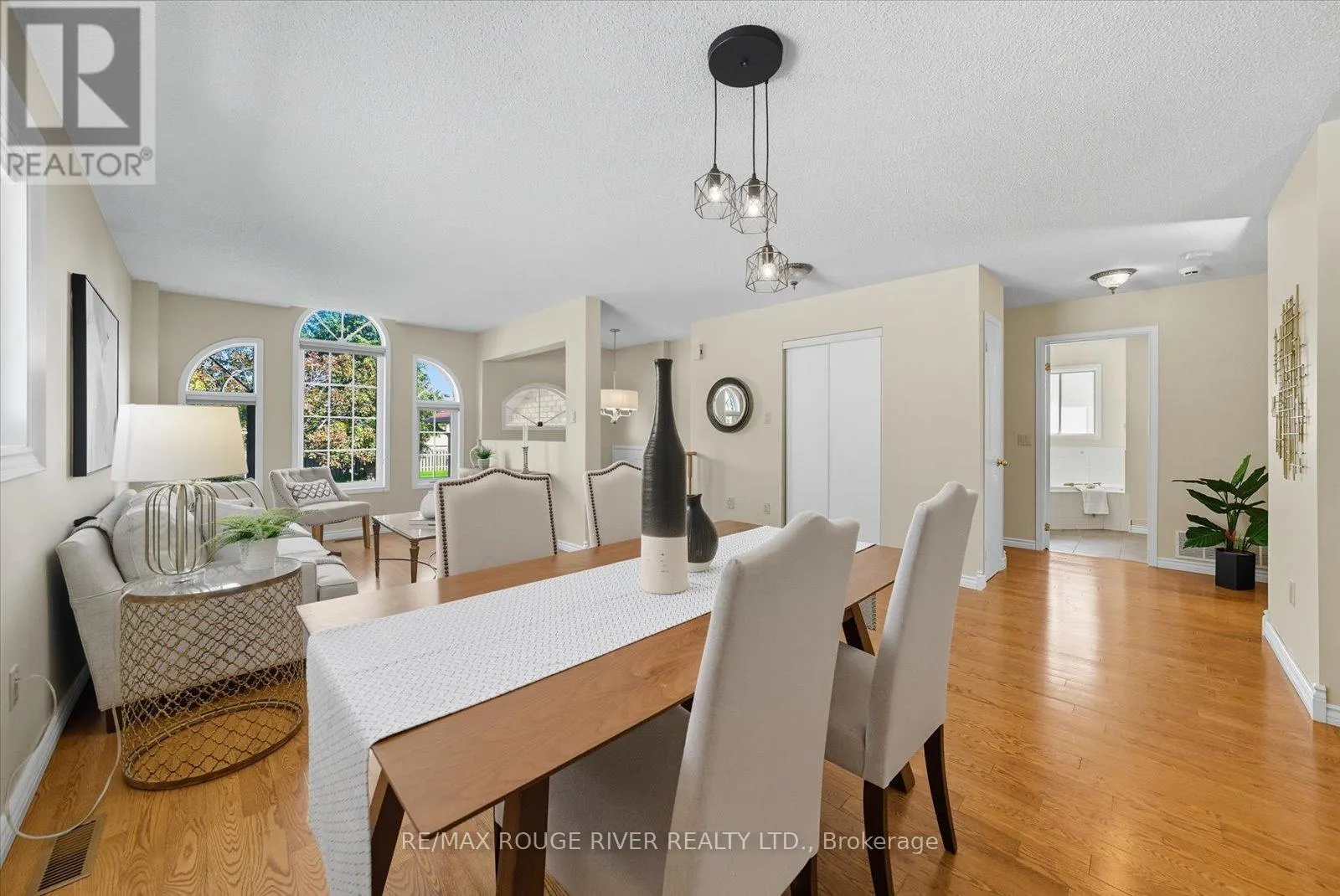 20 LAURELWOOD STREET