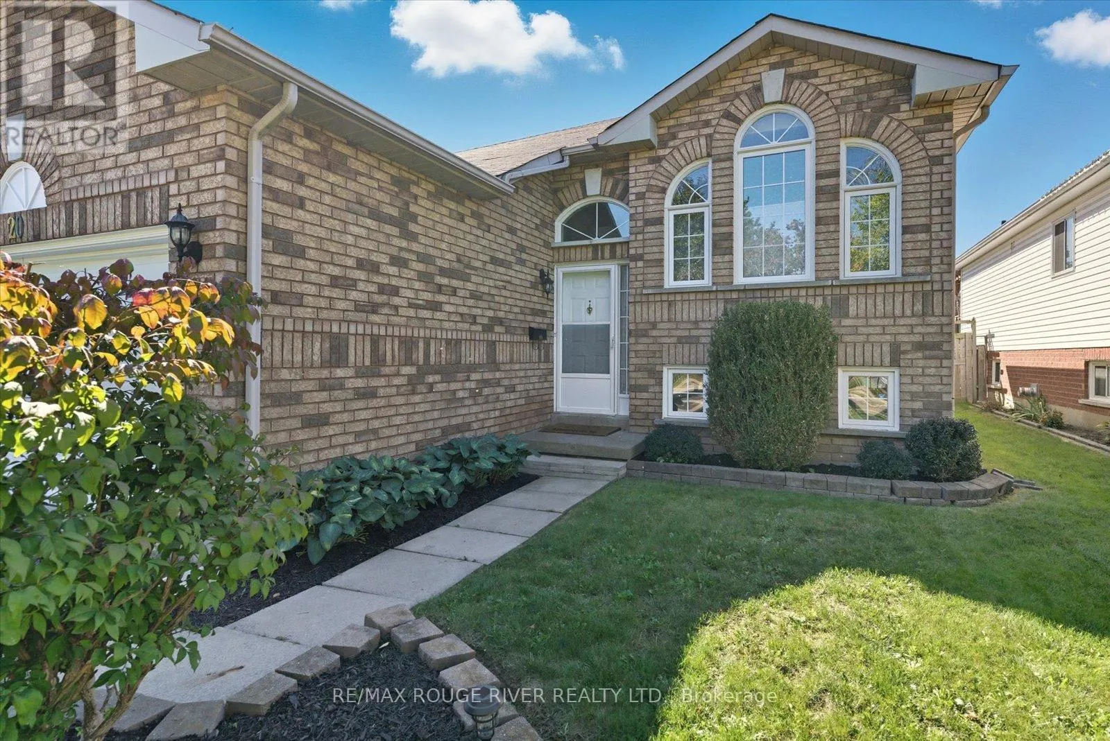 20 LAURELWOOD STREET