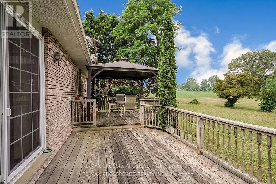 2292 BASELINE ROAD W