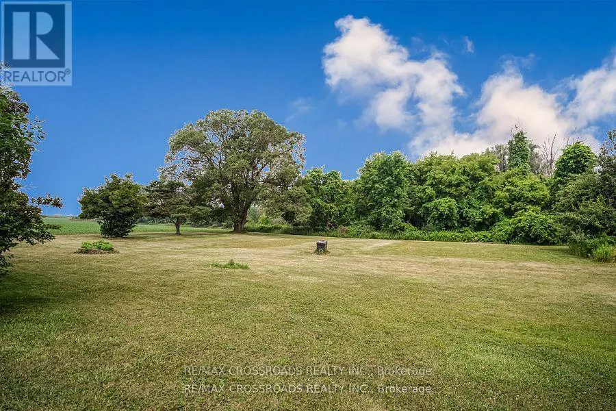 2292 BASELINE ROAD W