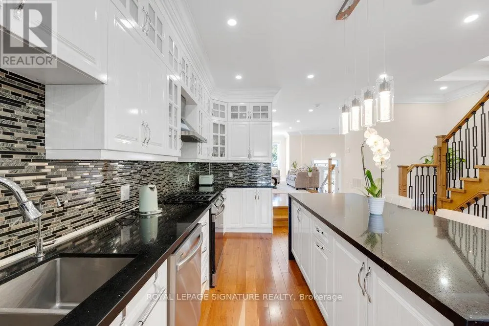 229A MCINTOSH STREET