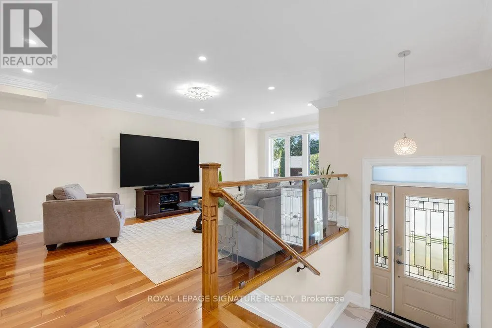 229A MCINTOSH STREET
