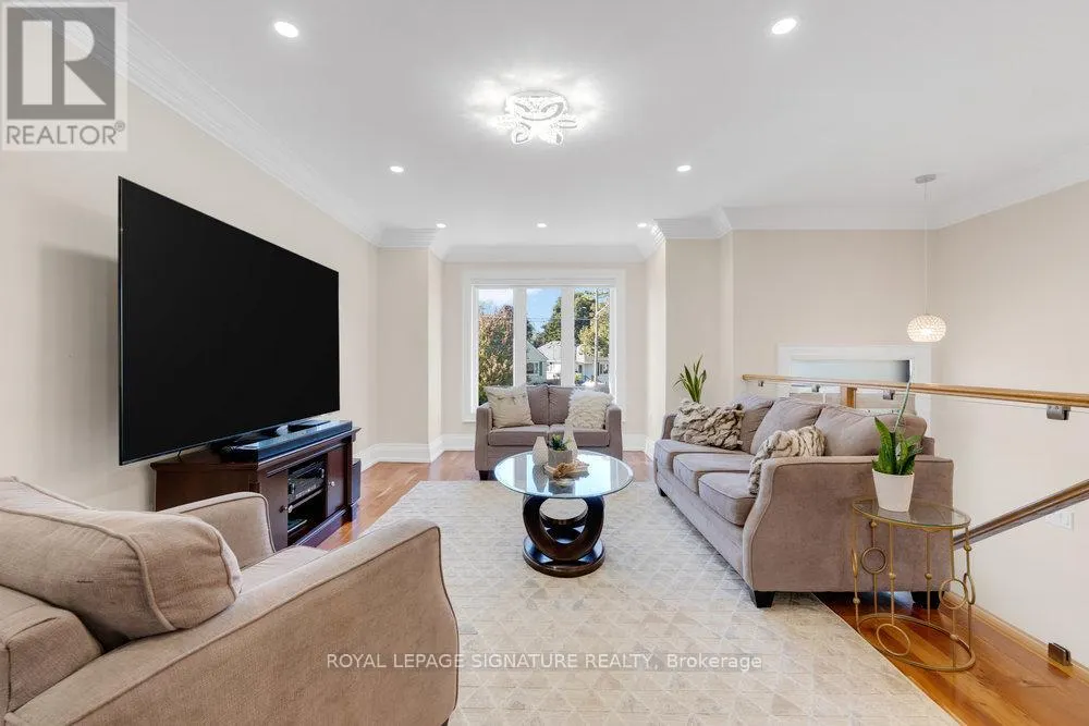 229A MCINTOSH STREET